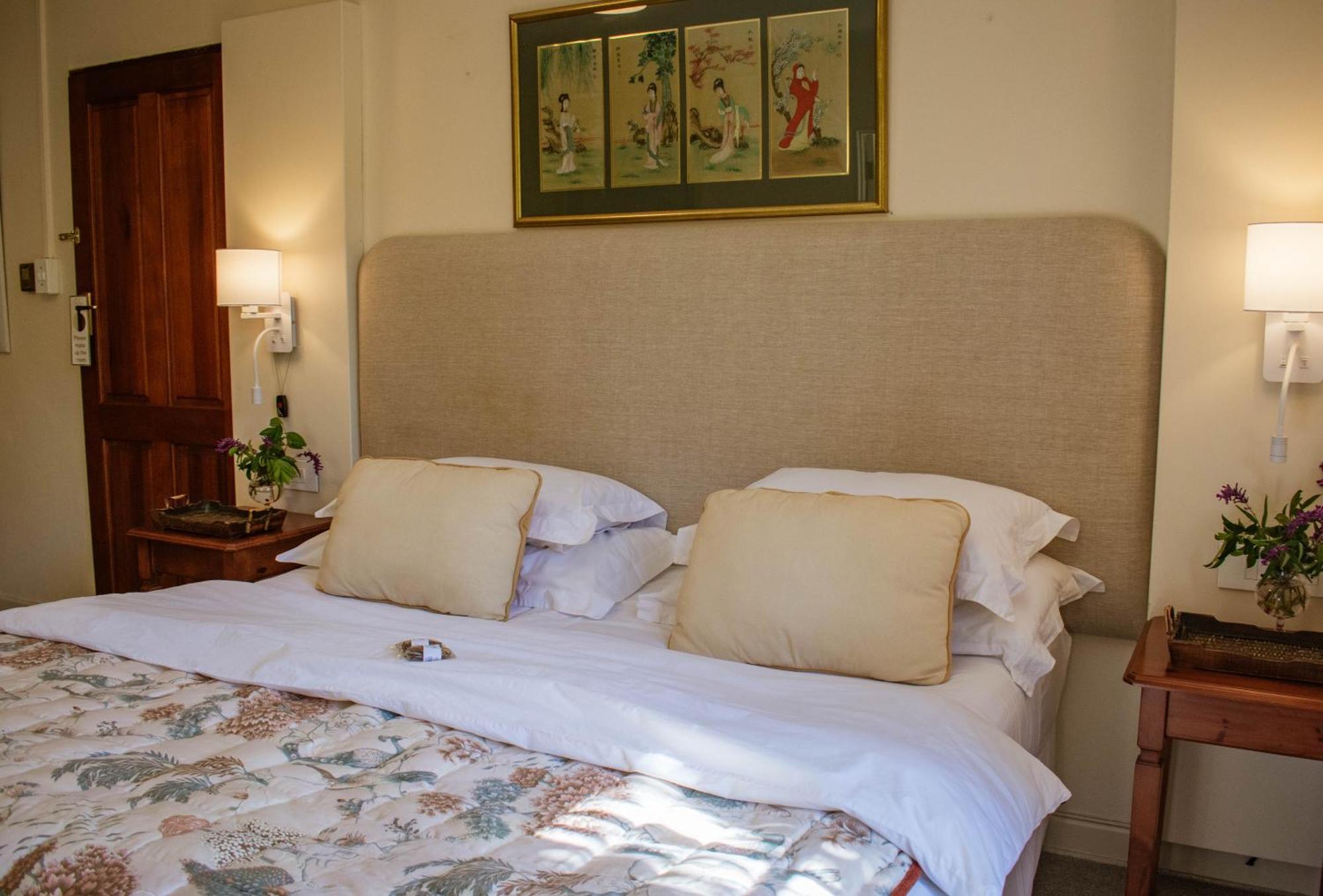 5 Seasons Guest House Стелленбос Екстер'єр фото