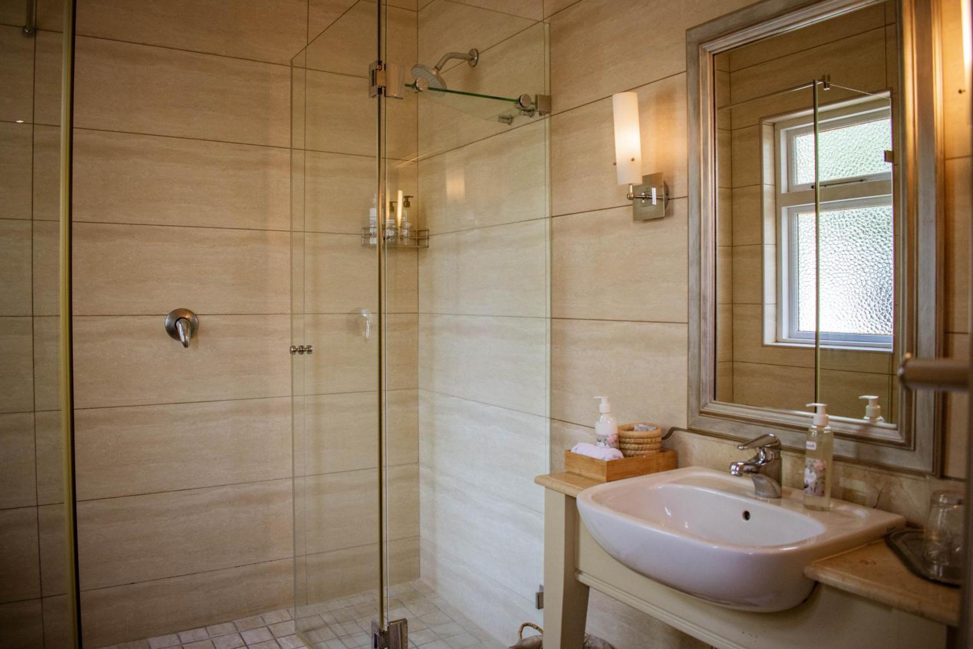 5 Seasons Guest House Стелленбос Екстер'єр фото