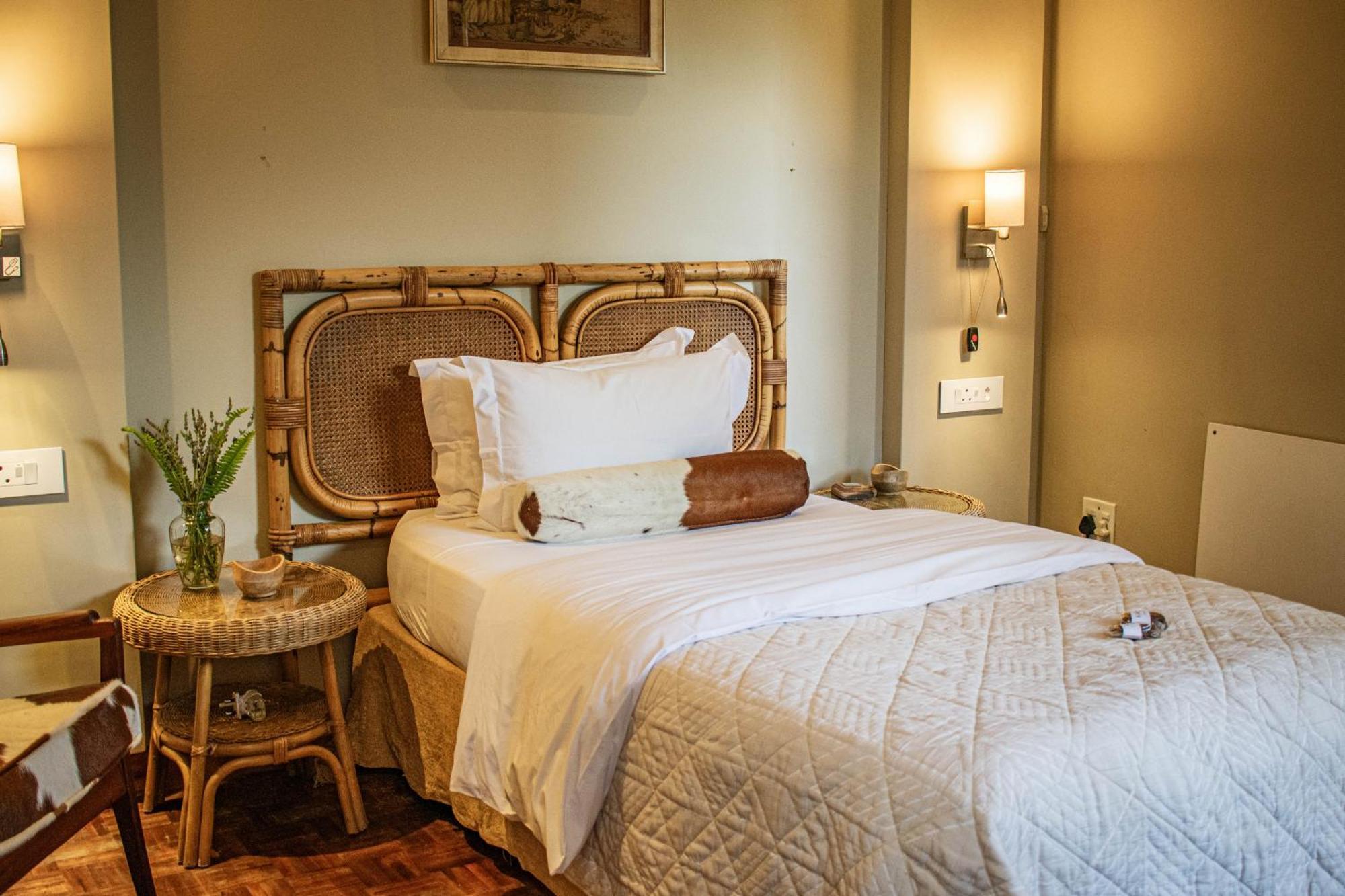 5 Seasons Guest House Стелленбос Екстер'єр фото