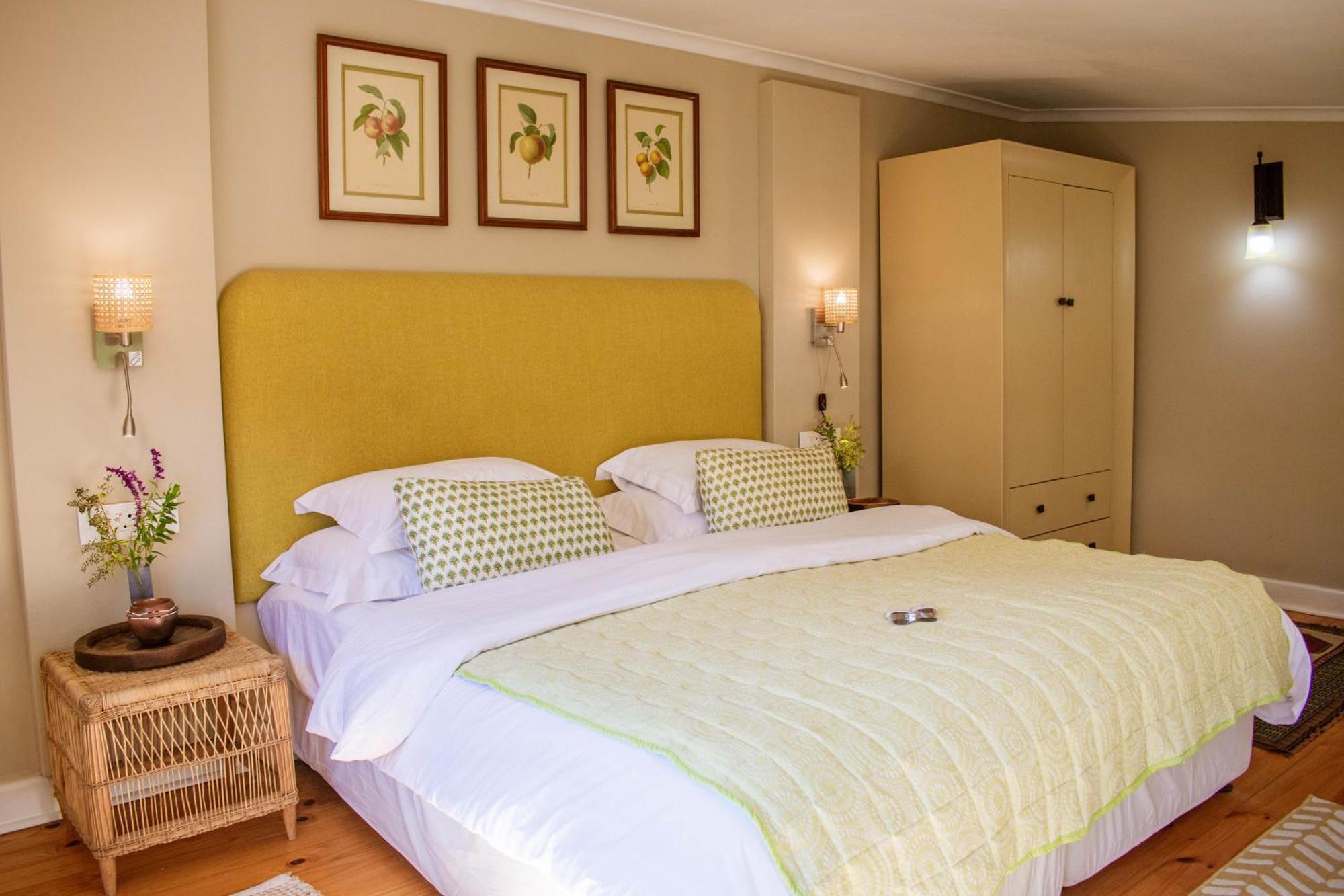 5 Seasons Guest House Стелленбос Екстер'єр фото