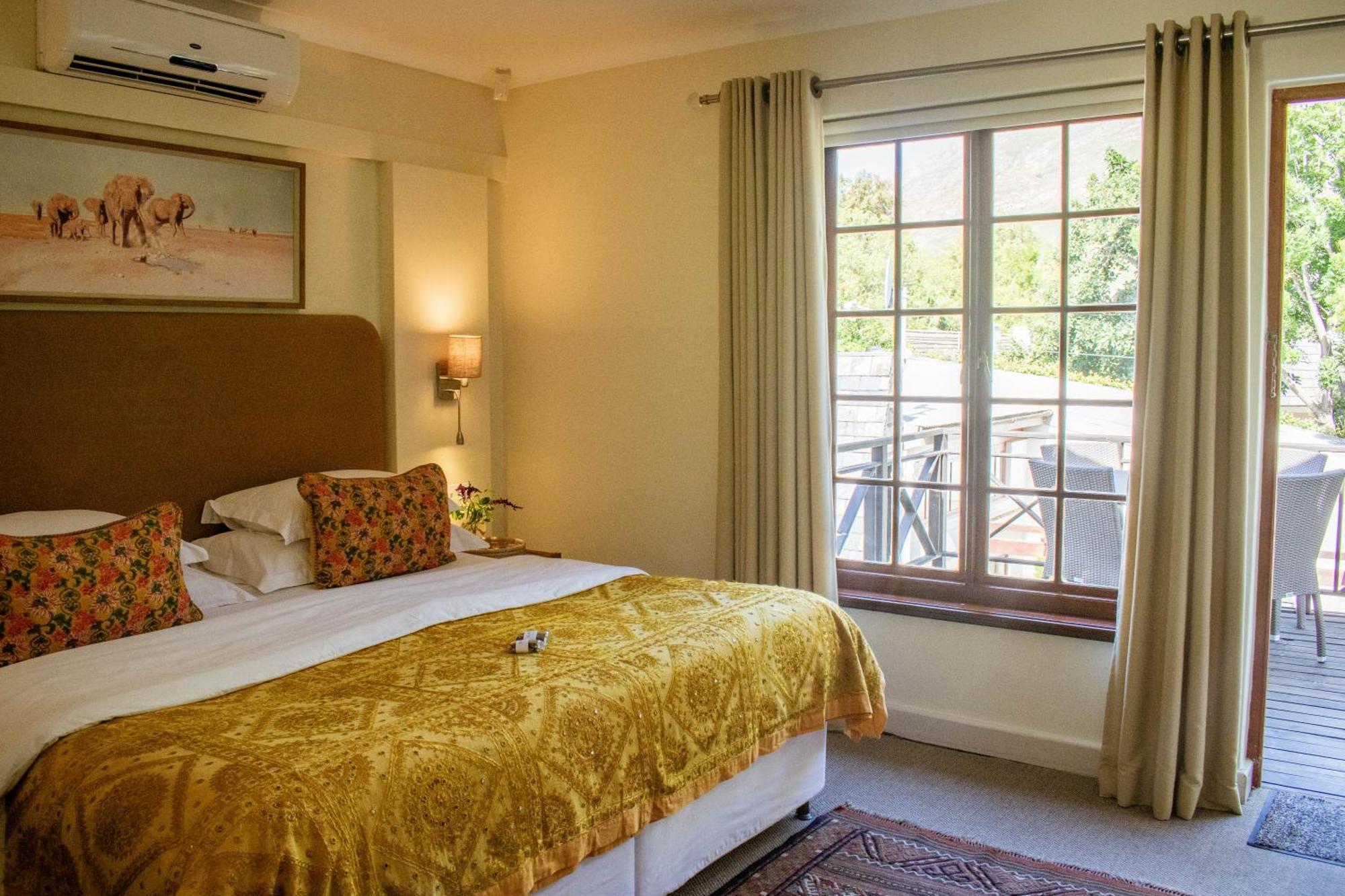 5 Seasons Guest House Стелленбос Екстер'єр фото