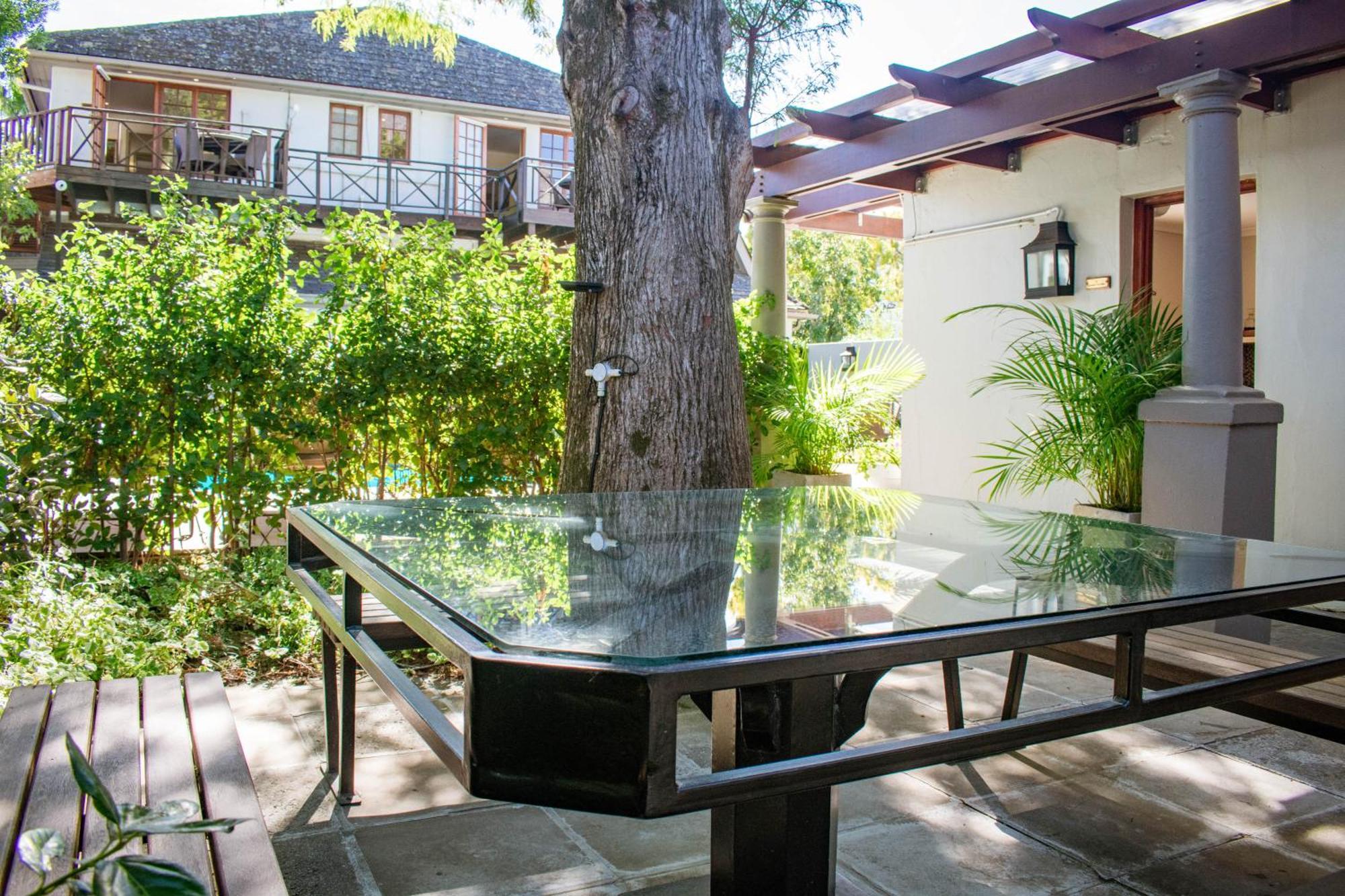 5 Seasons Guest House Стелленбос Екстер'єр фото