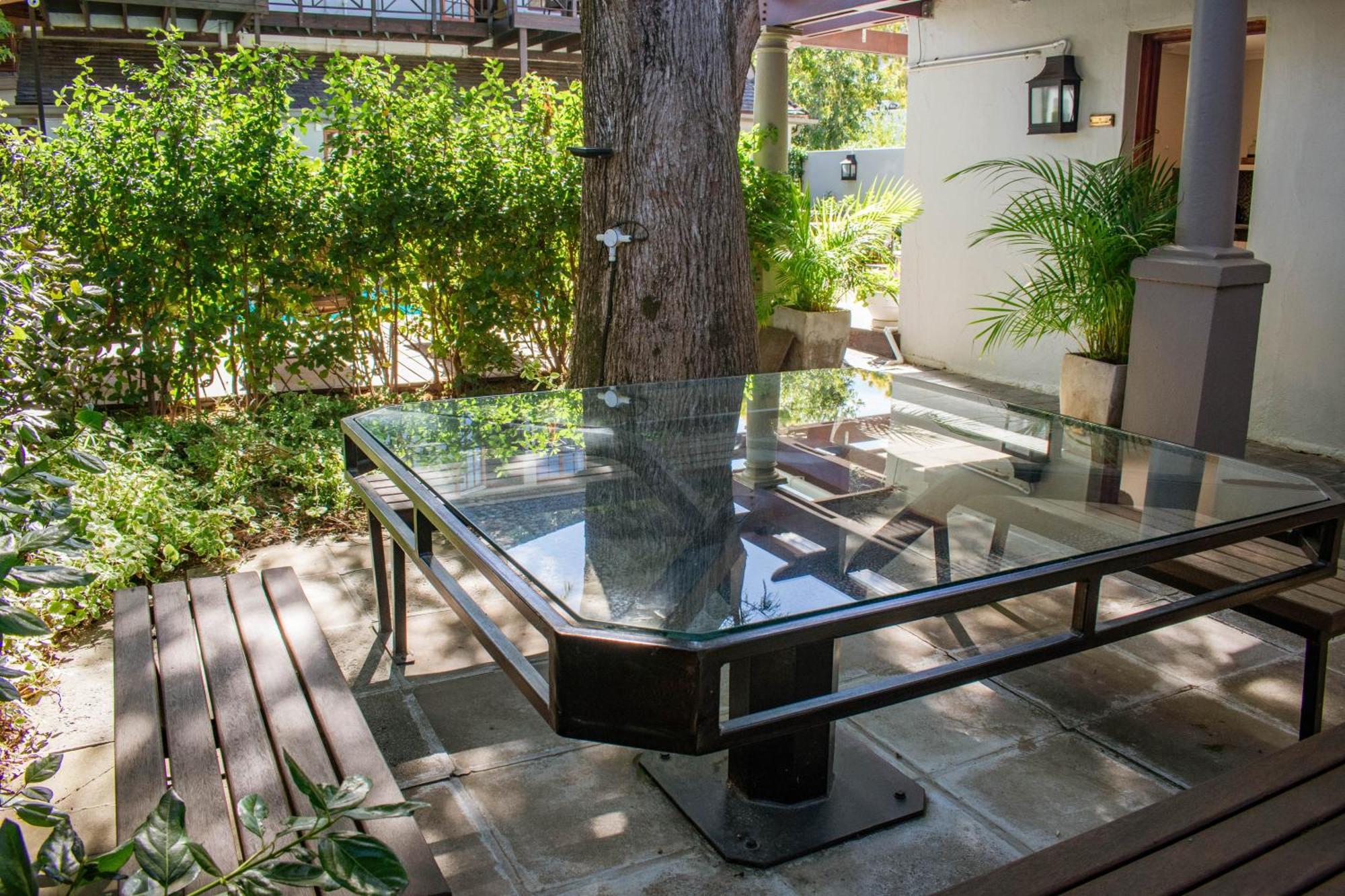5 Seasons Guest House Стелленбос Екстер'єр фото