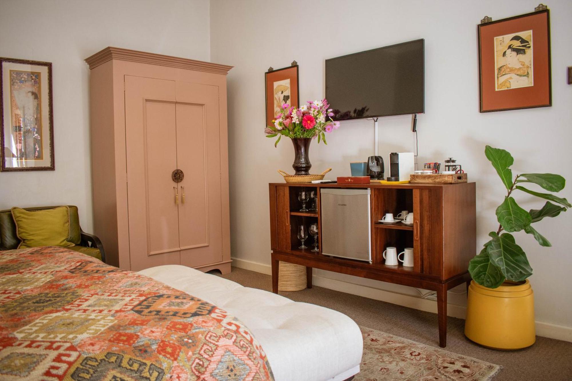 5 Seasons Guest House Стелленбос Екстер'єр фото